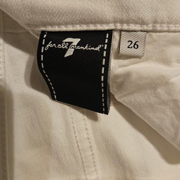 7 for all mankind Women's Size 26 White High-Rise Cropped Logan Cargo Jeans - Picture 6 of 7